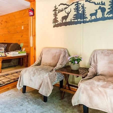 Pocono Cabin With Private Pool At Shawnee Mtn East Stroudsburg Luaran gambar